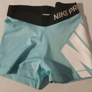 Nike pro short